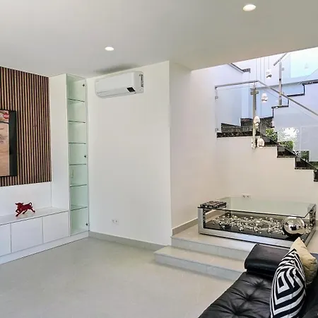 6 Bedrooms New Luxury With Private Pool And Jacuzzi Marbella